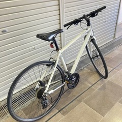 軽量アルミフレームクロスバイク  21段変速　