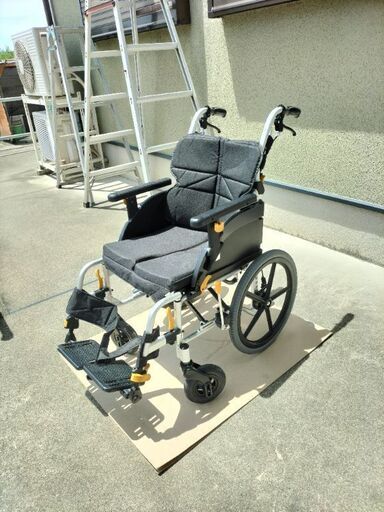 新品に近い車椅子 松永製作所 ネクストコアアジャスト qalata.com