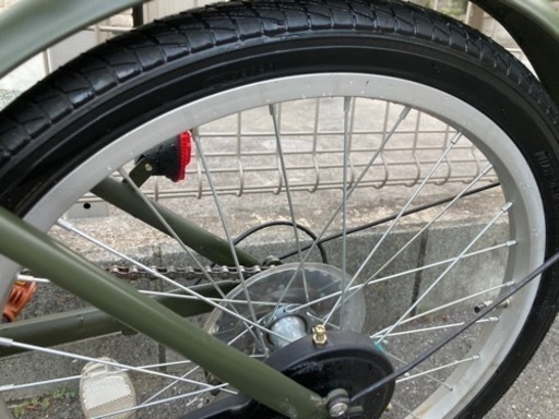 (美品)THREESTONE変速折りたたみ自転車(緑) 美品)THREESTONE変速折りたたみ自転車(緑)