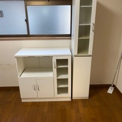 食器棚一つ1000円