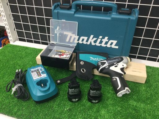 【エコツール豊田インター店】Makita/マキタ 10.8v充電式インパクトドライバ(バッテリ2個) TD090DWXW　【愛知県/豊田インター店/工具】