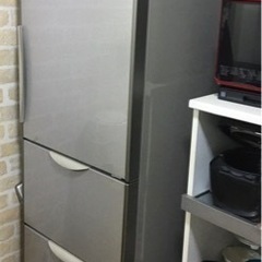 【お譲り先決定】冷蔵庫 中古品 日立 R-S37TV 2004年製