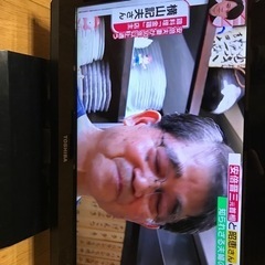 TOSHIBA 液晶テレビ　19A リモコン2個付き