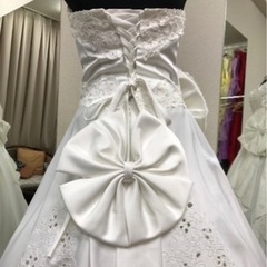 ウェディングドレス　ホワイトドレス　結婚式　新婚旅行　披露宴　前撮り　後撮り