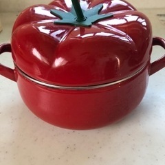 トマト型のお鍋