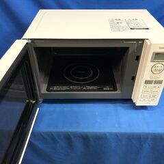 【動作保証あり】美品 TOSHIBA 2022年 ER-SS17B 17L フラット 電子レンジ【管理KRD238】