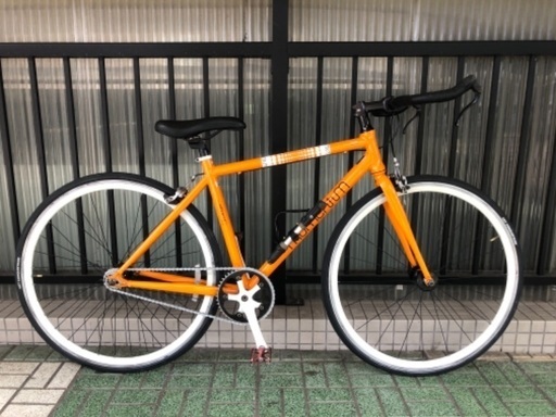 ピストバイクmomentum(モーメンタム)「iWant 2.0」前後タイヤ新品です✨