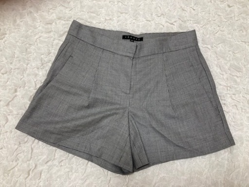 Theory ショートパンツ
