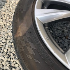 18×8J フーガ 日産 純正アルミ 5穴 PCD 114.3mm +43 ハブ径