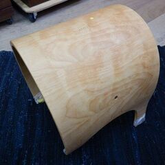 【販売終了しました。ありがとうございます。】CONDE HOUSE　スツール　TOMTE　小　グレイ　中古品　/　椅子　北欧　テイスト　デザイナー　家具　相模原市　リサイクルショップ　エコノサー　