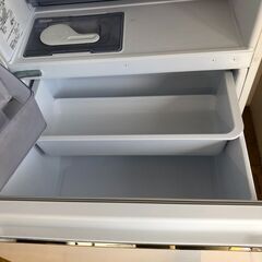 ２０１８年製　三菱電機 MR-CX33CL-W 冷蔵庫