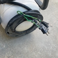 ジャンク Makita マキタ エアコンプレッサー AC1231