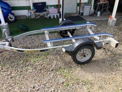 ジェット用トレーラー