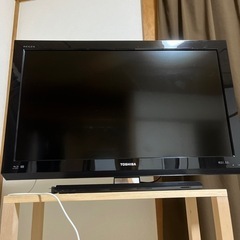 TOSHIBA テレビ　32インチ　