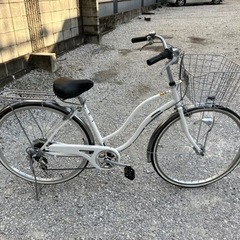 【受渡済】27インチ　自転車　ホワイト　美品