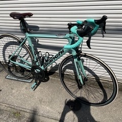 【超レア】イントレピダ 2017 Tiagra ロードバイク　Bianchi  (+付属品) 超レア】イントレピダ 2017 Tiagra ロードバイク Bianchi (+付属品)