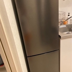 【2020年製】maxzen 2ドア冷凍冷蔵庫　ガンメタ