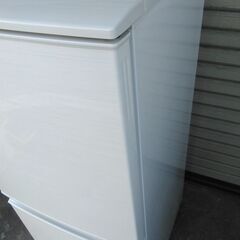 シャープ 2ドア冷凍冷蔵庫 SJ-D14C-W1- 137L 17年製 美品 配送無料