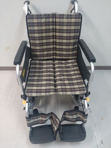【新品】車いす　折り畳み式　SKT-6