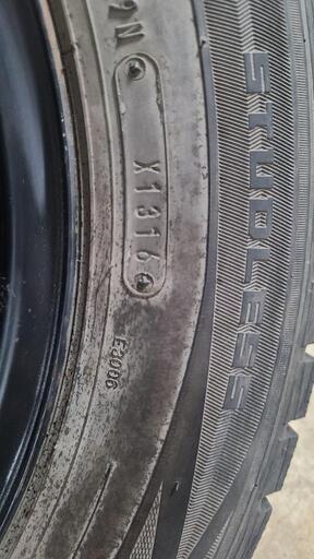 中古鉄ホイール付き中古冬タイヤ 195/65R15