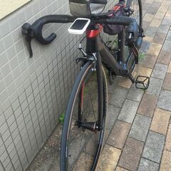 R5-Rs22s◆1520gカーボンホイール22速8.7kg◆キャリパーモデル◆460サイズ黒赤