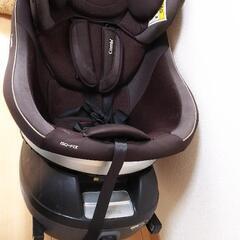 コンビ　チャイルドシート　ISOFIX