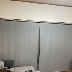 ニトリ　遮光ロールスクリーン(165×220)