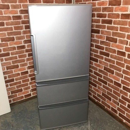 【ご成約ありがとうございます⭕️】140cmのロータイプ設計で、使いやすい♪ AQUA  3ドア冷蔵庫
