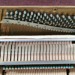 中古アップライトピアノ YAMAHA M304 高さ111cm 製造年不明