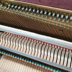 中古アップライトピアノ YAMAHA M304 高さ111cm 製造年不明