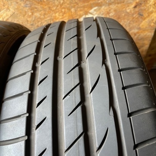 バリ山 LAUFENN ハンコック 205/55R16 夏タイヤ 2017年製 16インチ - 売ります・あげます