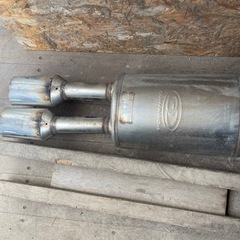 ガナドール　30プリウス　マフラー