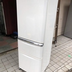 ファミリータイプ冷凍冷蔵庫㊗️保証あり?配達可能