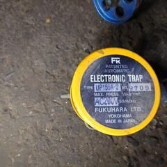 岩田　200V コンプレッサー