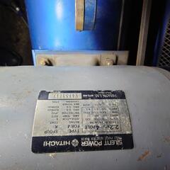 岩田　200V コンプレッサー