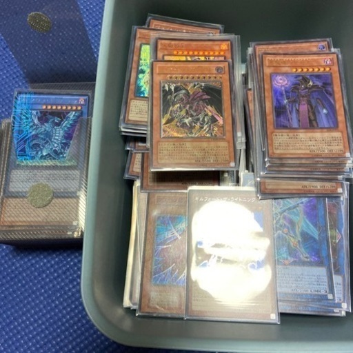 遊戯王カード　SR以上　100枚以上　プリシク確定封入