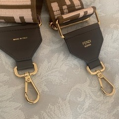 フェンディ　肩がけストラップ