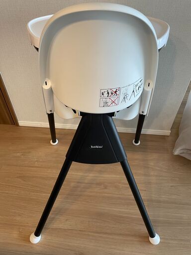 ベビービョルン ハイチェア ホワイト テーブル付き 収納可能 Amazon | ベビービョルン 【日本正規品保証付】 ハイチェア