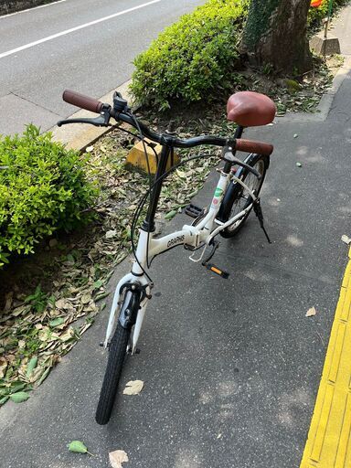 【リサイクルショップどりーむ鹿大前店】No.284　折り畳み自転車　20インチ　白色　6段変速ギア付き♪ 公式】折りたたみ自転車 【リサイクルショップどりーむ鹿大前店】No