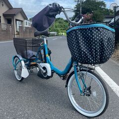 大幅値下げしました　中古電動アシスト自転車 ヤマハ　パスワゴン　2021年10月購入 綺麗です！電動三輪