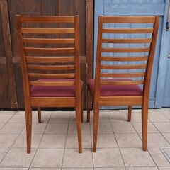 IDC OTSUKA(大塚家具)取り扱いの日本で唯一の曲木家具専門ブランドAKIMOKU(