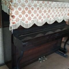 昭和40年代に買ったピアノです。