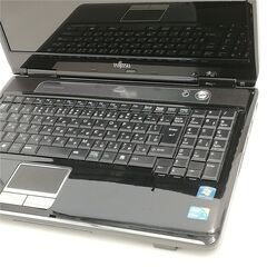 保証付 即使用可 日本製 新品SSD WiFi有 富士通 15.6型 ノートパソコン