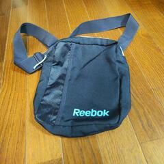 新品♪Reebokミニポシェット♪