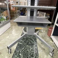 SHARP AQUOS 40型テレビ LC-40H30 キャスター付き リサイクルショップ