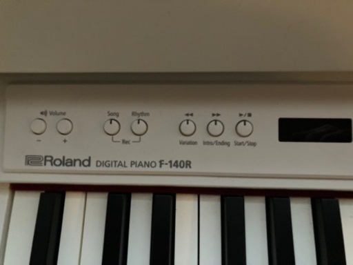 Roland電子ピアノ 白 ︎値引き交渉可