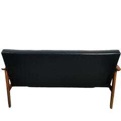 【美品】karimoku/カリモク60 Kチェア2シーター 二人掛け ブラック ラバートリー材 