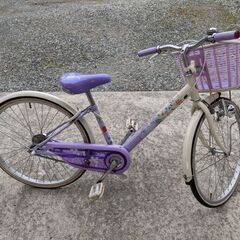 （値下げしました）小学校高学年　女の子用自転車（24インチ）