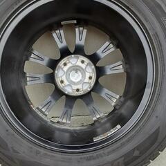 美品スタッドレスタイヤホイール225-65-17