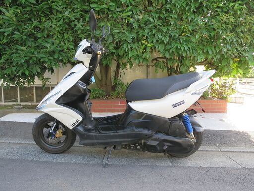 ヤマハ　RS-Z100　実働中古美車　ヤマハ純正ブレンボキャリパー付き　バッテリーフル充電済　オイル交換後渡し　ナンバー登録書類あり ヤマハ RS-Z100 実働美車 ヤマハ純正ブレンボキャリパー付き